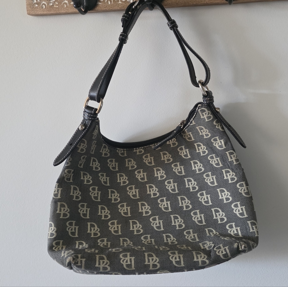 Y2k Dooney And Bourke Shoulder Bag Monogram Print Gray Cream Black Preppy Chic - Picture 5 of 11